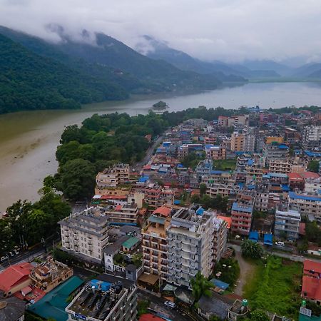 Pokhara Batika Exterior foto