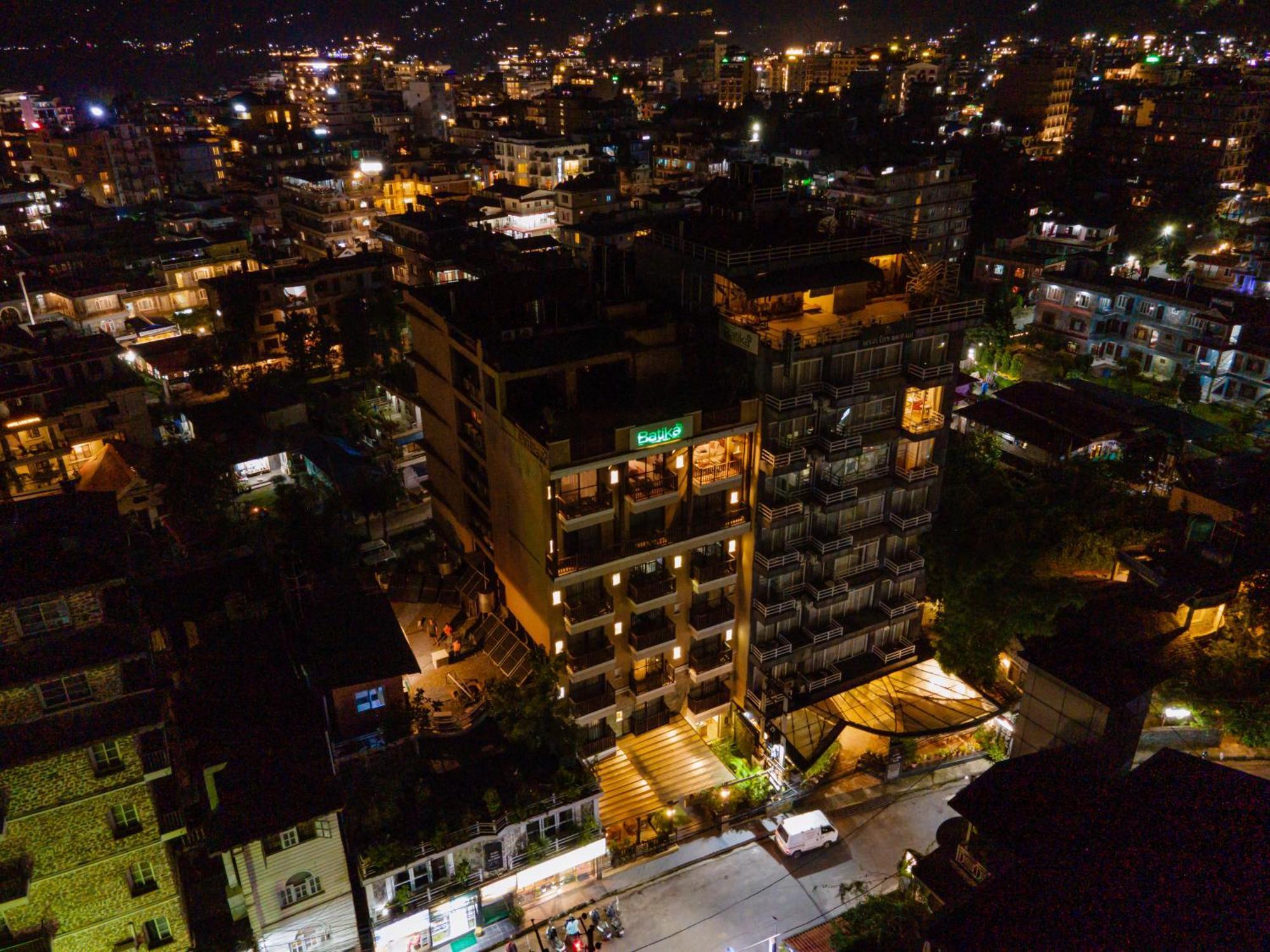 Pokhara Batika Exterior foto